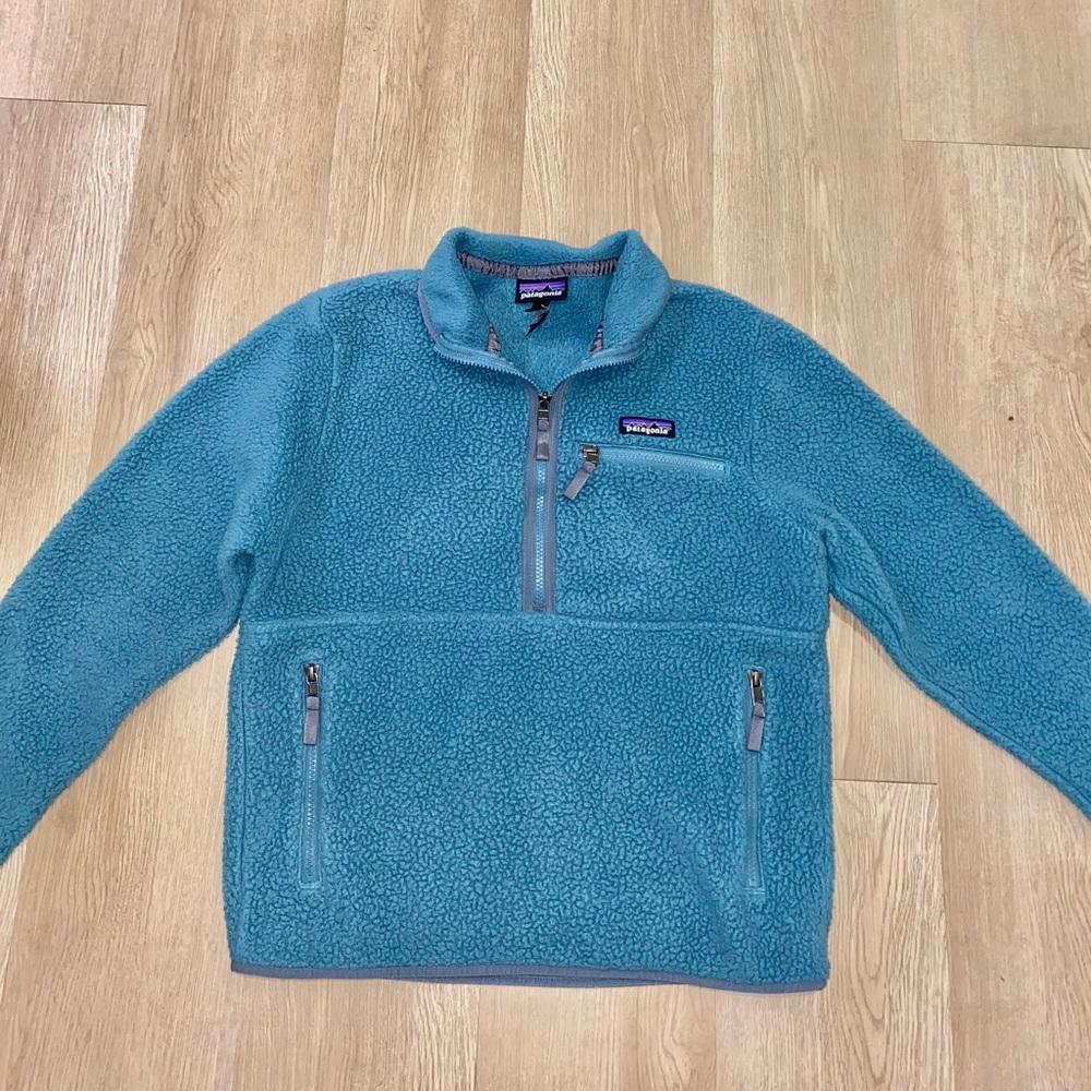 Patagonia Half-Zip Size Small